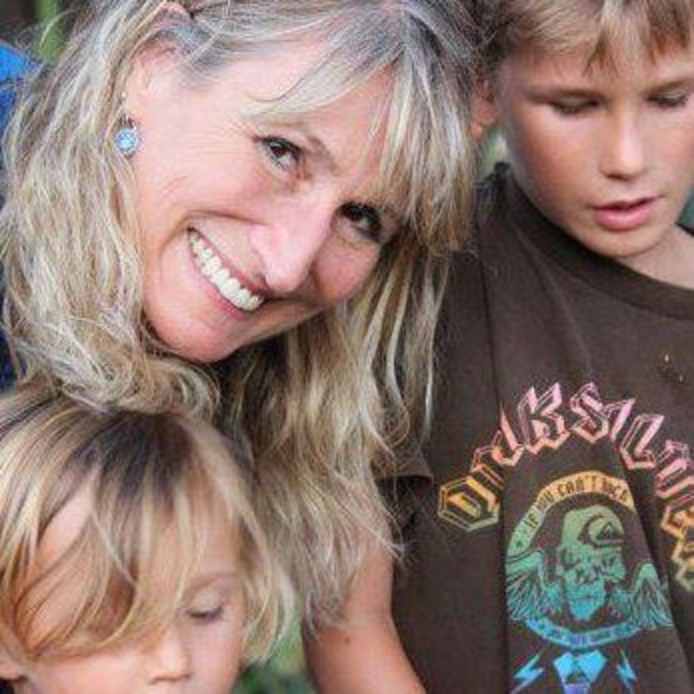Meet your Posher, Joni